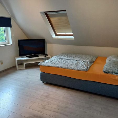 Apartmenthaus Am Rennplatz Бремен Экстерьер фото