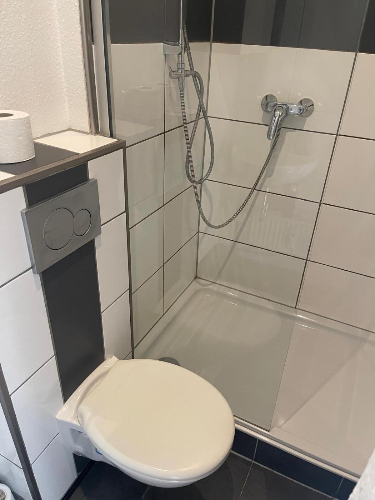 Apartmenthaus Am Rennplatz Бремен Экстерьер фото